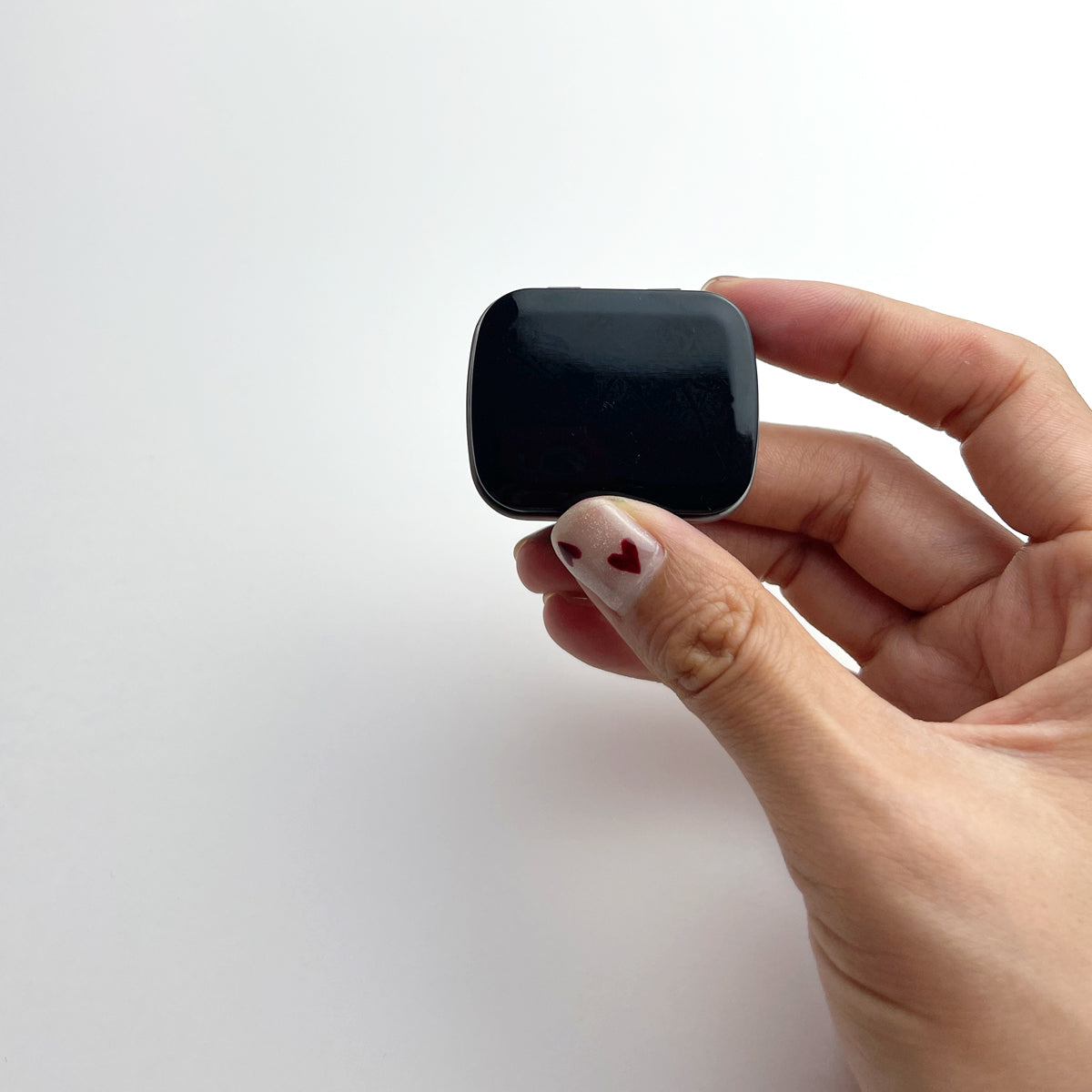 1.7 x 1.3 x 0.6 inches 5 Pcs Baby Mini Metal Tin Box Portable Small Container Storage Case With Solid Hinged Top for Drawing Pin Nail Art Bead Earring and Jewelry Craft Organizing