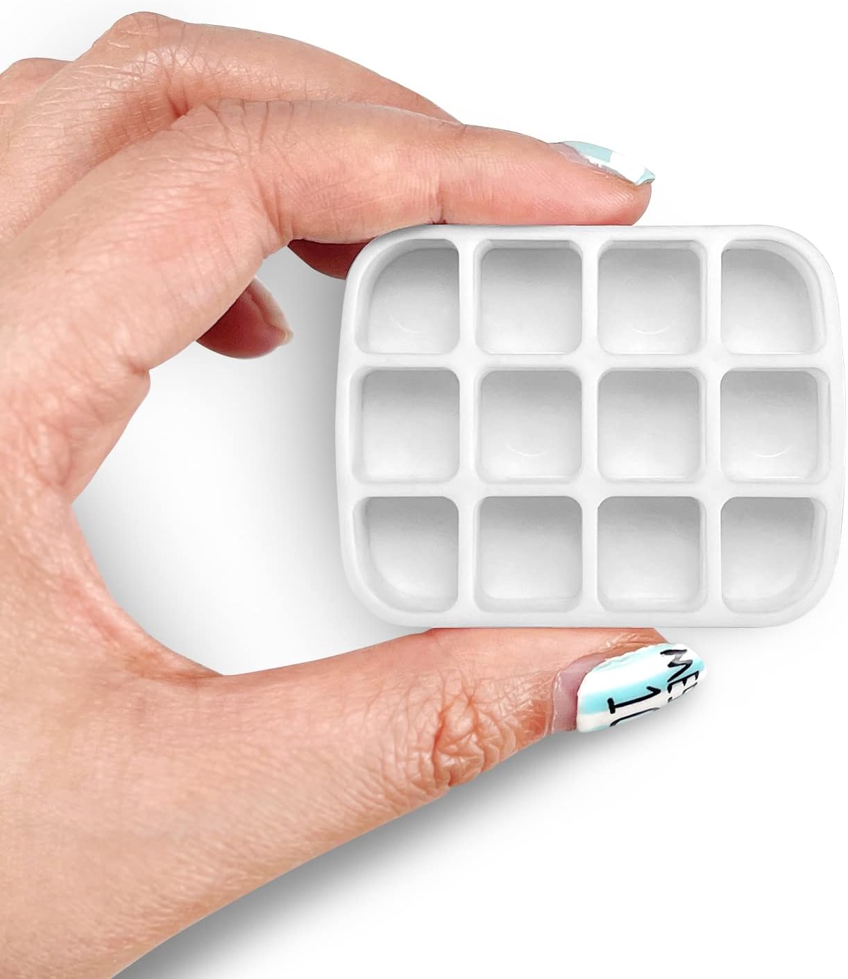 2.23 x1.76 x 0.55 inch 5Pcs 12 Wells Tiny Watercolor Palette, Travel Watercolor Tin, Small Tin Box, Cute Mini Palette Perfect For Travel, Mini Paint Set