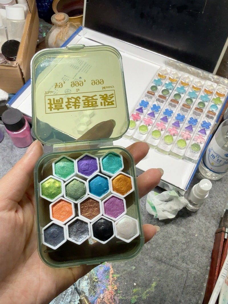 Bulk Hexagon Watercolor Pans – 1000/2000/5000pcs White Plastic Pans (1.2ml & 2.2ml) for Handmade Paint & Gouache