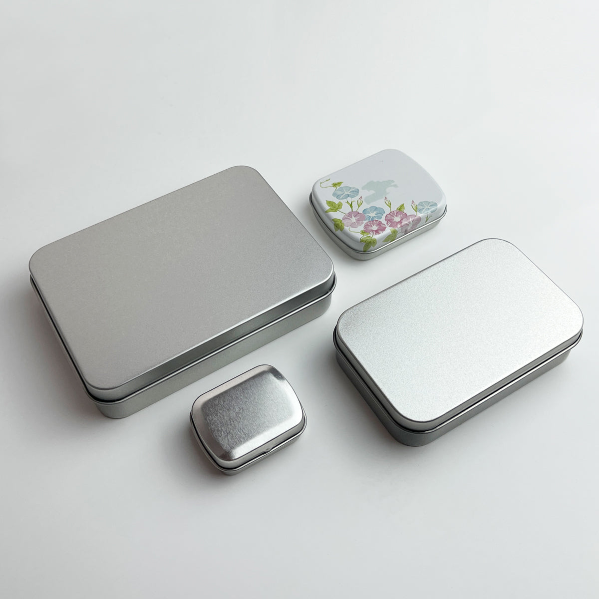 FCLUB Metal Empty Hinged Tins with 25pcs Magnetic Half Pans for DIY Travel Watercolor Painting