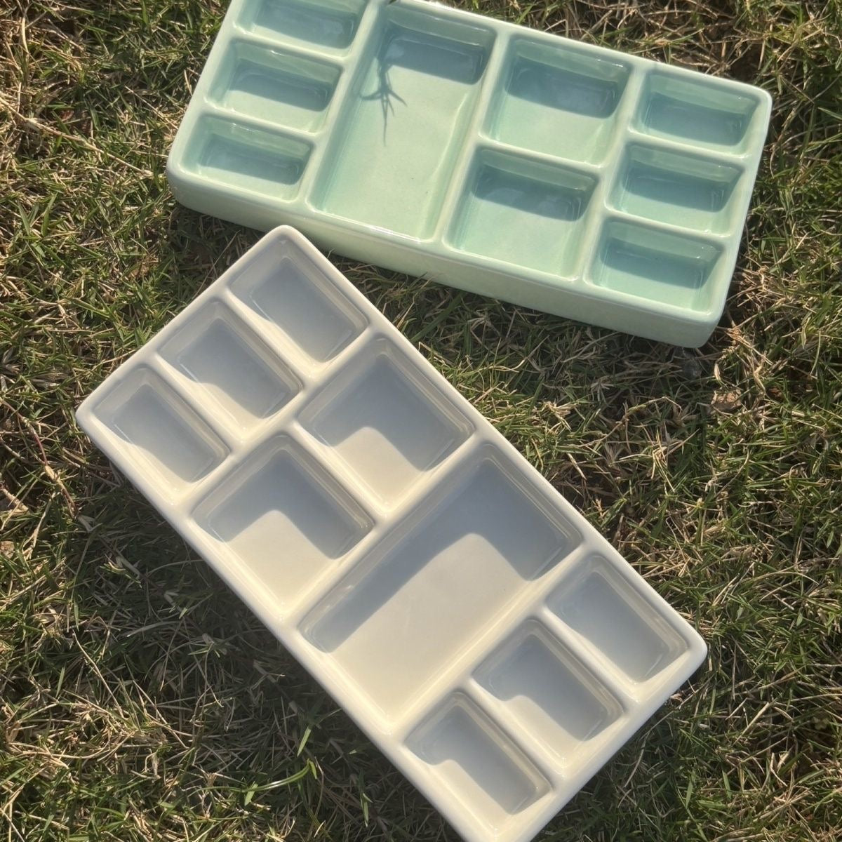 FCLUB Ceramic 9-Well Paint Palette Set – 6-4/5 × 3-1/3 Inch White Tray for Watercolor, Gouache, Acrylic, Oil & Crafts