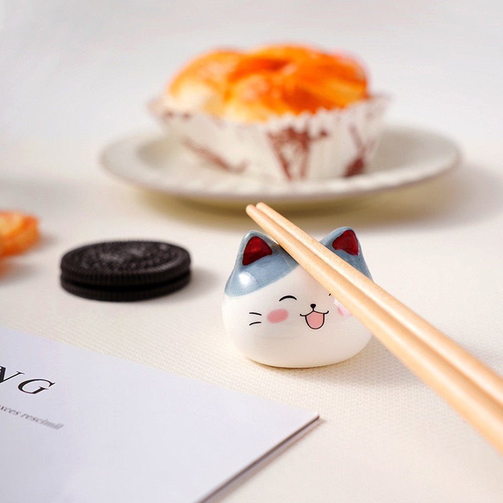Ceramic Cat Chopstick Rests – 12pcs Porcelain Holders for Chopsticks, Spoons & Forks | Japanese Style Cute Cat Tableware & Kitchen Decor Gift