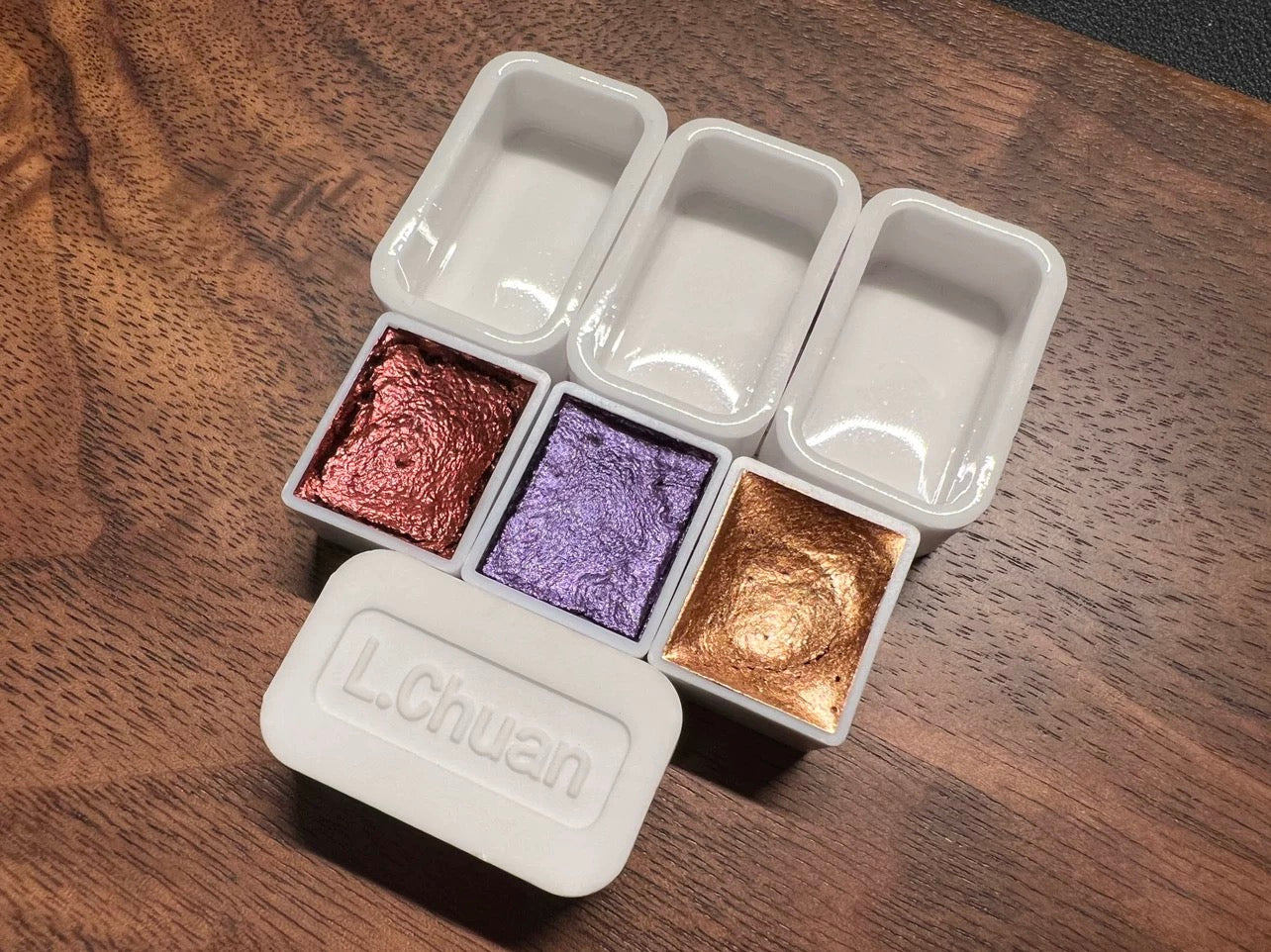 Ceramic full pans 3ml filled with handmade watercolor paints, reusable paint containers for artists and DIY palettes