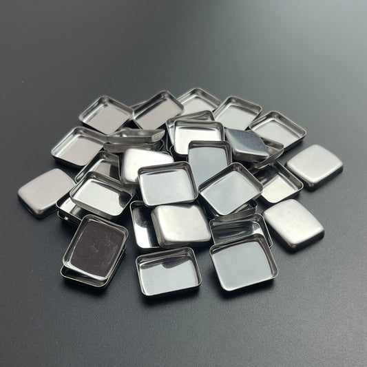 Refillable metal watercolor pans for custom palette sets – reusable and compatible with magnetic tins